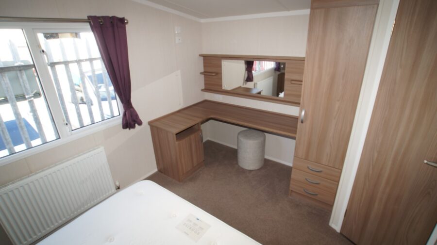 Swift Bordeaux 536 - Image 7