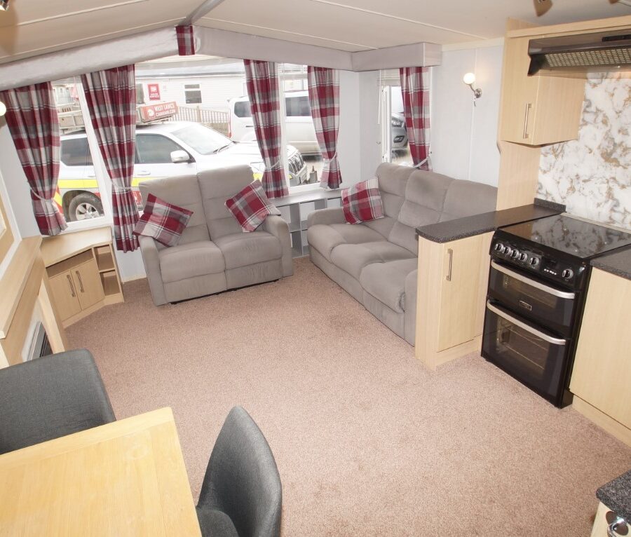 Alternative view of Swift Bordeaux 575