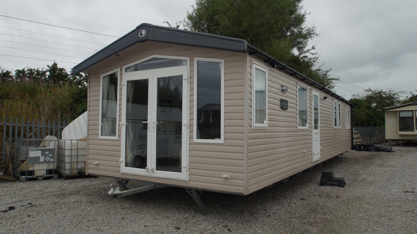 Swift Bordeaux Exclusive 647