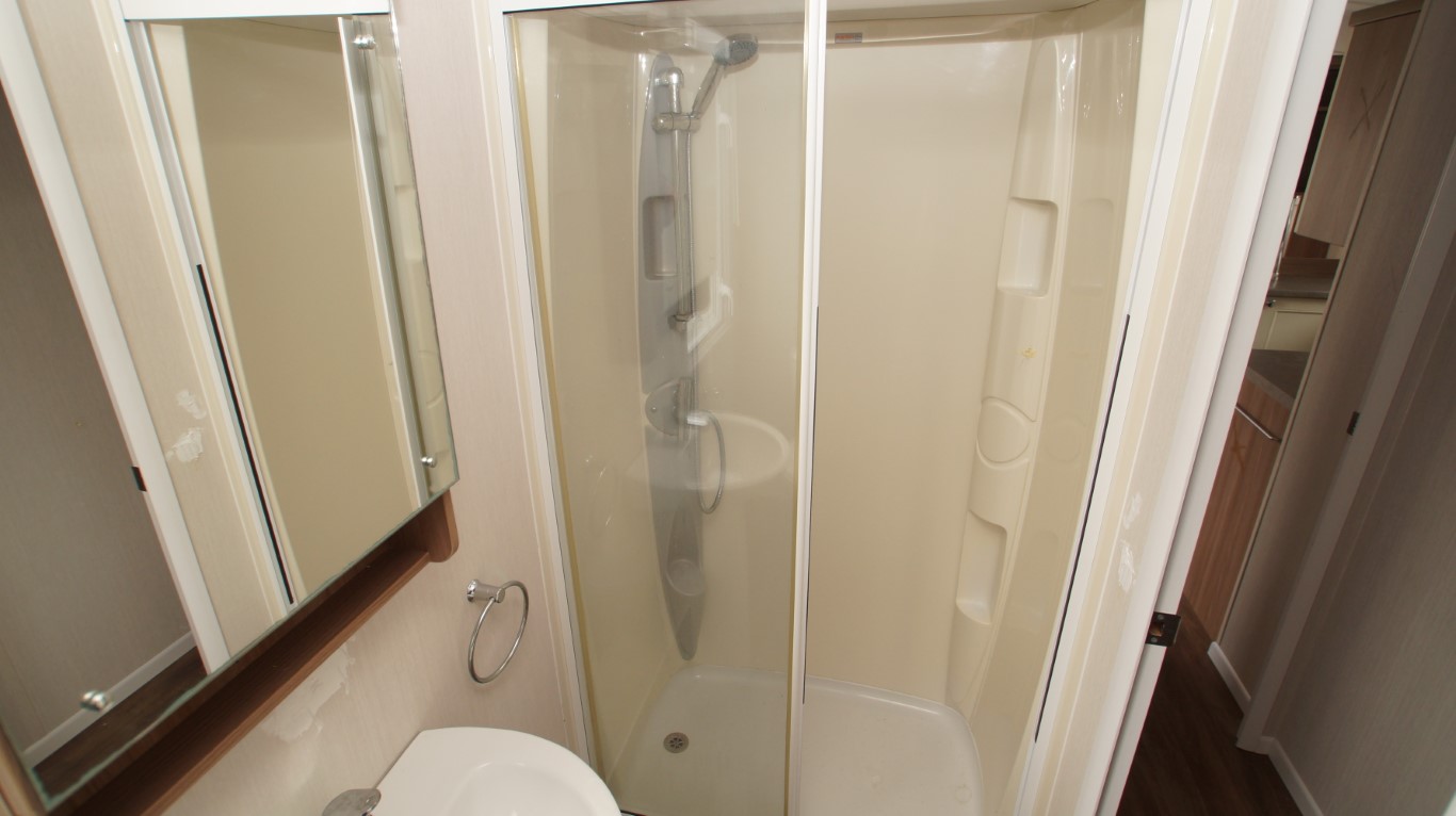 Swift Bordeaux Exclusive 647 - Image 16