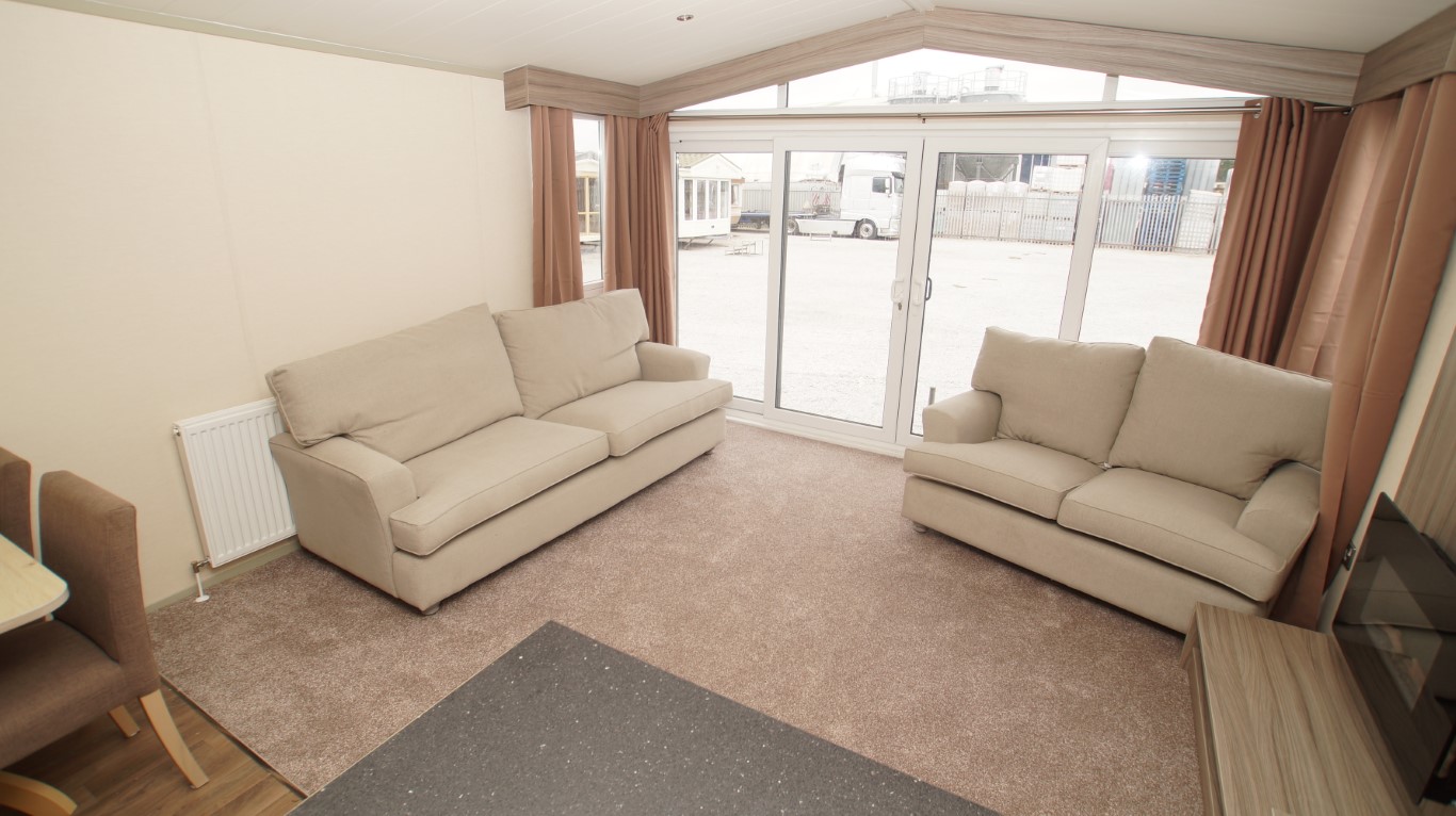 Swift Champagne Lodge 634 -Resi Spec - Image 3