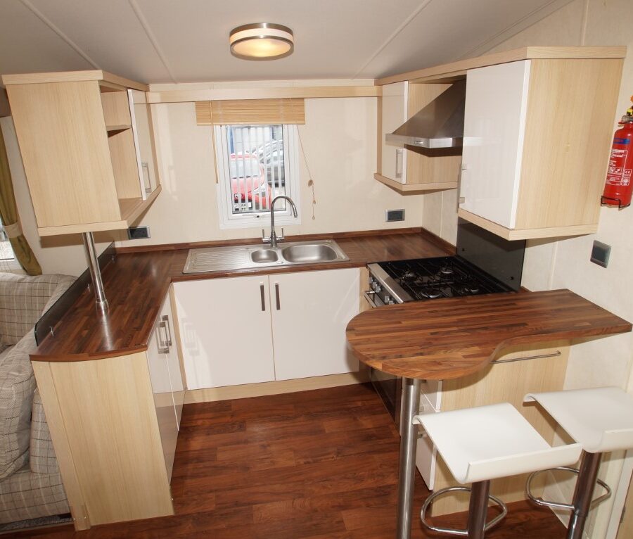 Swift Serenity 585 - Image 5