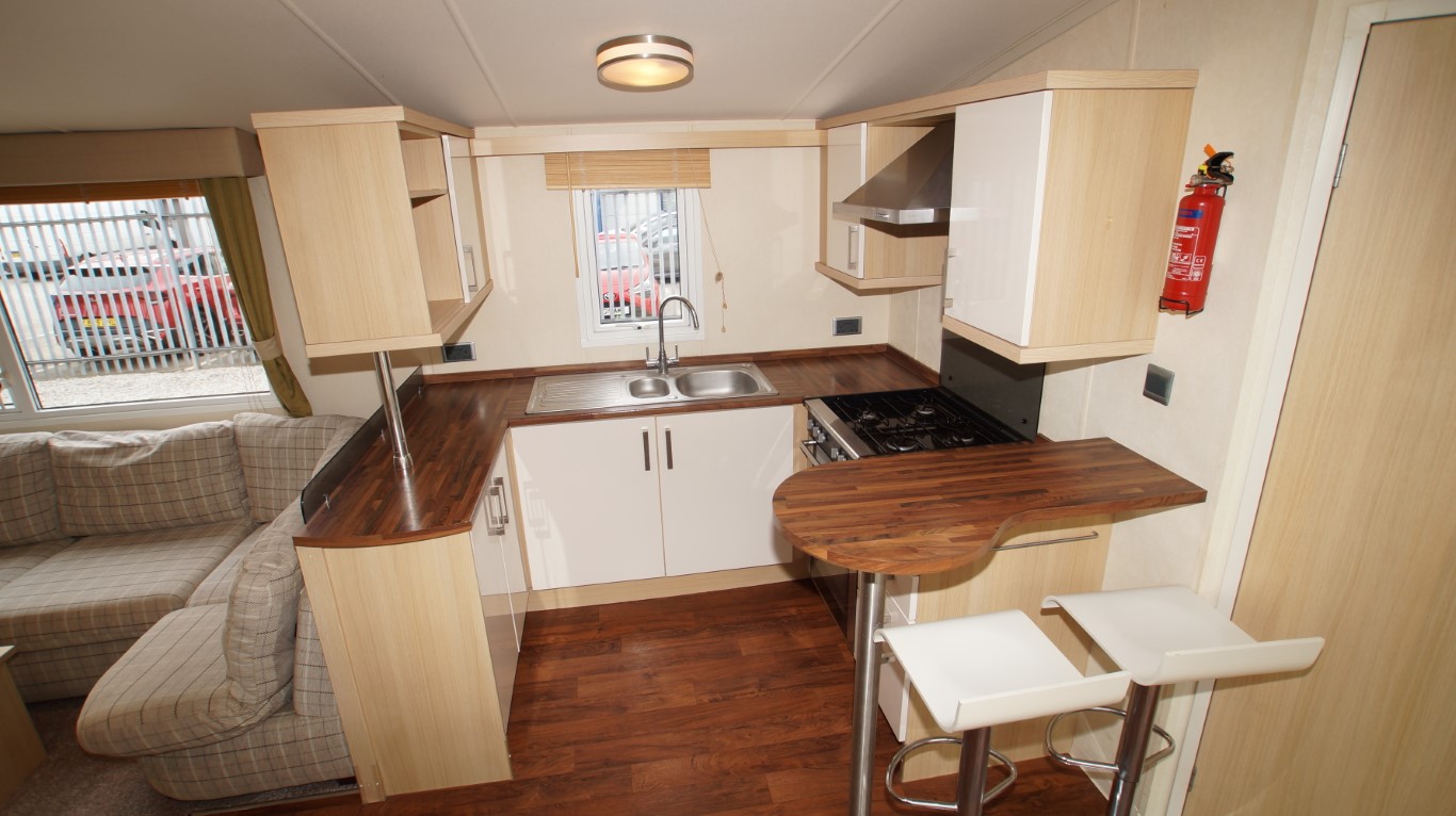 Swift Serenity 585 - Image 5
