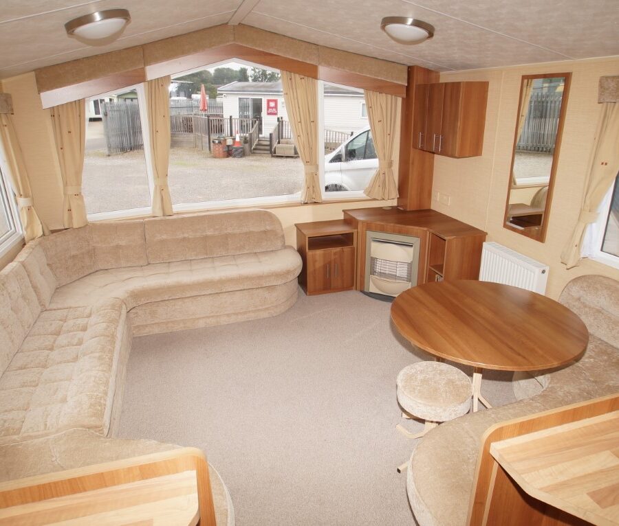 Alternative view of BK Carnival 671