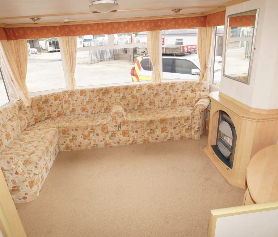 Alternative view of Carnaby Belvedere 682